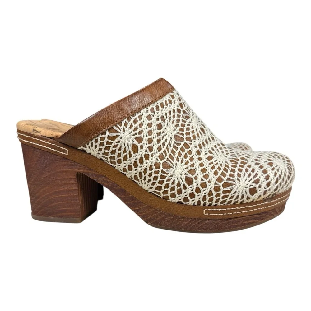 Korks Nora Clog Crochet Heeled Sandals Boho Hippie Y2K Neutral White Brown Sz.7